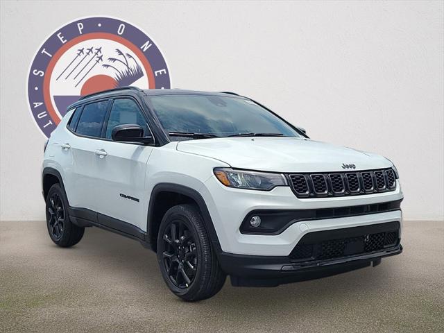 2024 Jeep Compass COMPASS LATITUDE 4X4