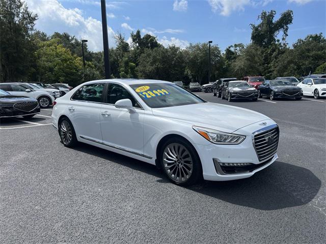 2017 Genesis G90