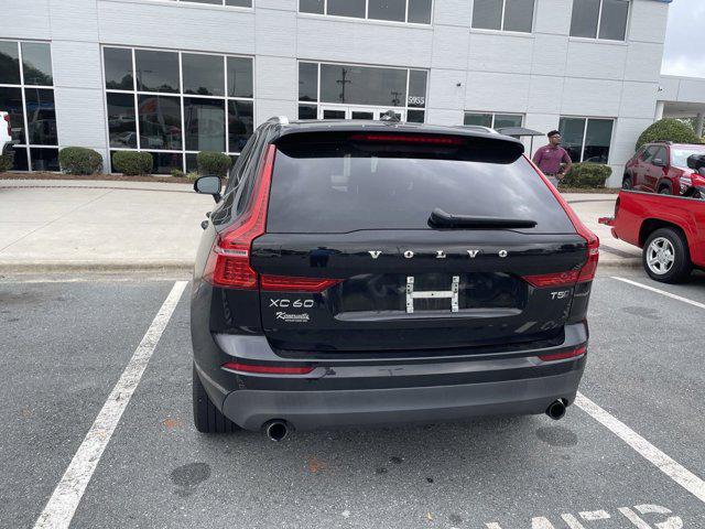 2019 Volvo XC60 T5 Momentum