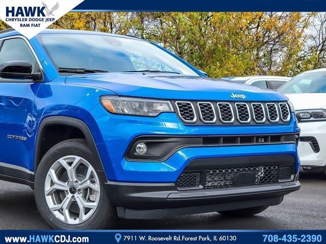 2025 Jeep Compass COMPASS LATITUDE 4X4