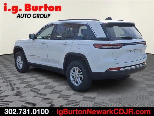 2025 Jeep Grand Cherokee GRAND CHEROKEE LAREDO 4X4