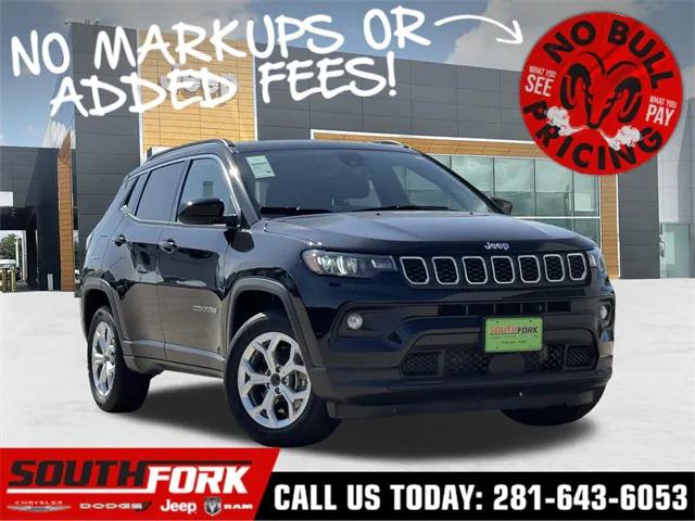 2025 Jeep Compass COMPASS LATITUDE 4X4