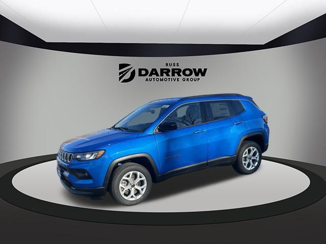 2025 Jeep Compass COMPASS LATITUDE 4X4