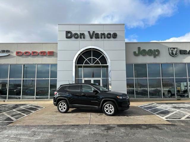2025 Jeep Compass COMPASS SPORT 4X4