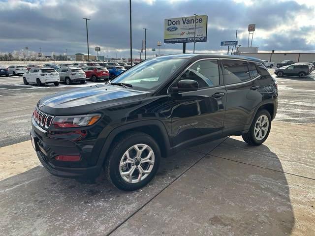 2025 Jeep Compass COMPASS SPORT 4X4