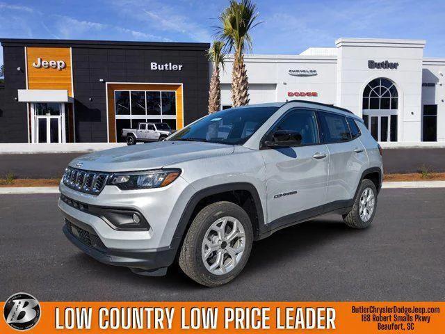 2025 Jeep Compass COMPASS LATITUDE 4X4