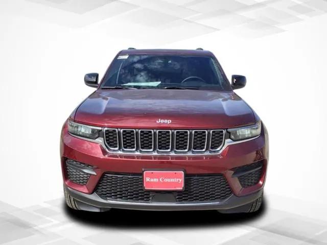 2025 Jeep Grand Cherokee GRAND CHEROKEE LAREDO X 4X2