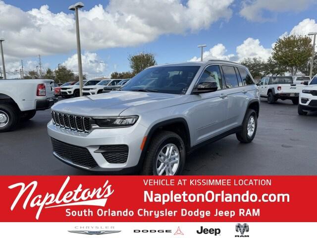 2025 Jeep Grand Cherokee GRAND CHEROKEE LAREDO 4X2
