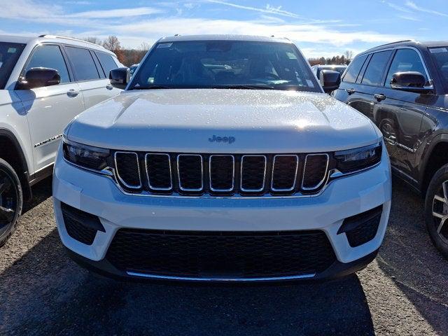 2025 Jeep Grand Cherokee GRAND CHEROKEE LAREDO X 4X4