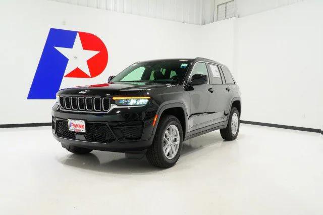 2025 Jeep Grand Cherokee GRAND CHEROKEE LAREDO X 4X2