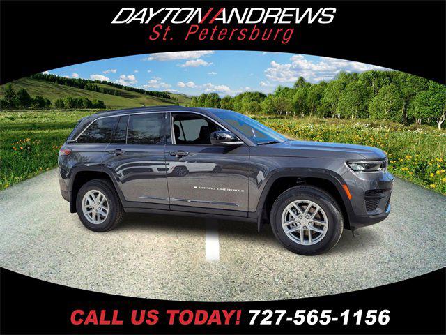 2025 Jeep Grand Cherokee GRAND CHEROKEE LAREDO X 4X4