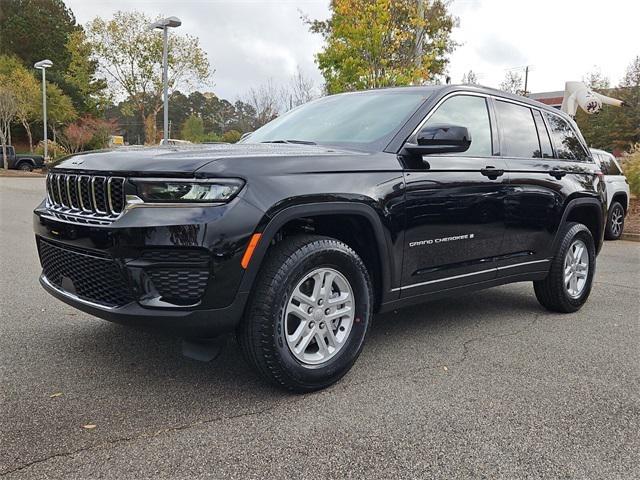 2025 Jeep Grand Cherokee GRAND CHEROKEE LAREDO 4X2