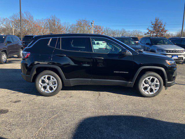 2025 Jeep Compass COMPASS SPORT 4X4