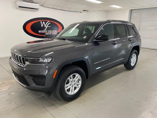 2025 Jeep Grand Cherokee GRAND CHEROKEE LAREDO 4X2