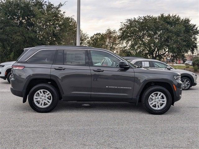 2025 Jeep Grand Cherokee GRAND CHEROKEE LAREDO 4X2