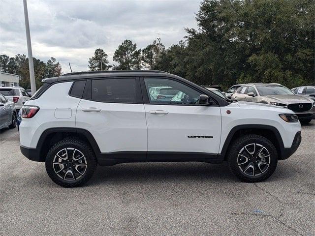 2025 Jeep Compass COMPASS TRAILHAWK 4X4