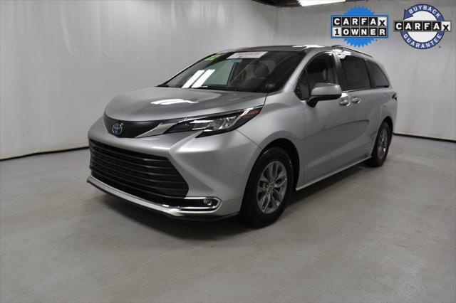 2022 Toyota Sienna XLE