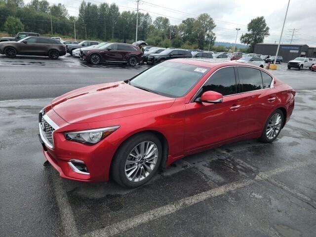 2021 INFINITI Q50 LUXE