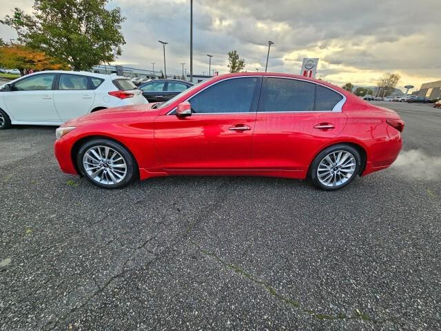 2021 INFINITI Q50 LUXE