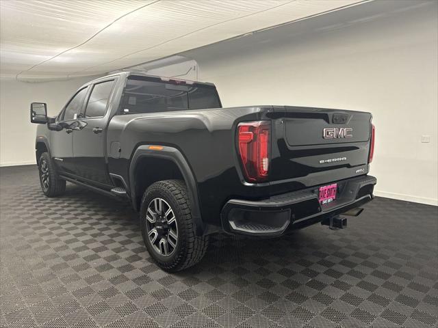 2022 GMC Sierra 2500HD 4WD Crew Cab Standard Bed AT4