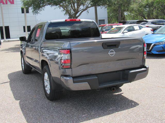 2022 Nissan Frontier Crew Cab SV 4x2