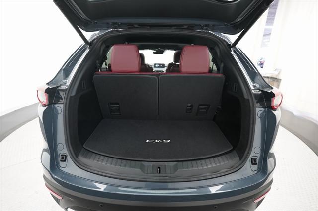 2021 Mazda CX-9 Carbon Edition