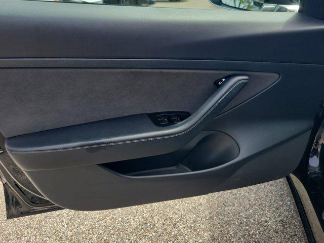 2020 Tesla Model 3 Standard Range Plus Rear-Wheel Drive