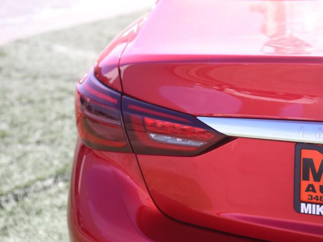2021 INFINITI Q50 LUXE