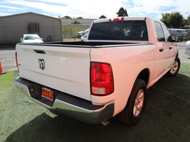 2022 Ram 1500 Classic SLT Crew Cab 4x2 57 Box