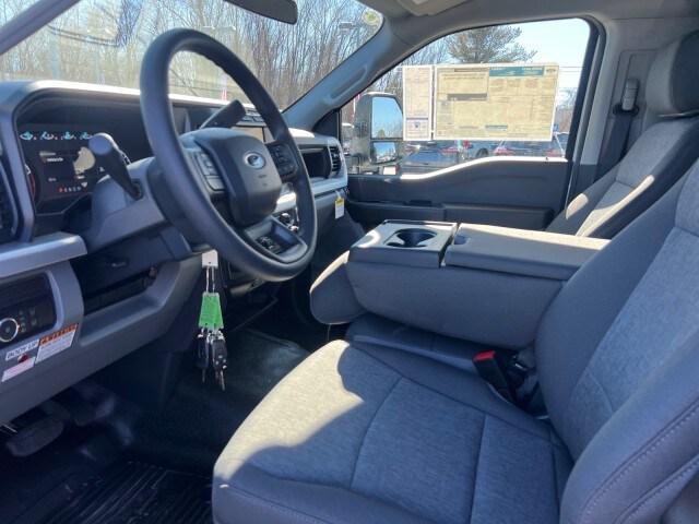 2024 Ford F-550 XL