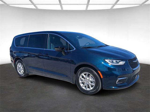 2025 Chrysler Pacifica PACIFICA SELECT