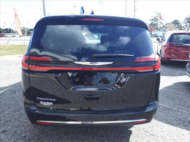 2025 Chrysler Pacifica PACIFICA SELECT