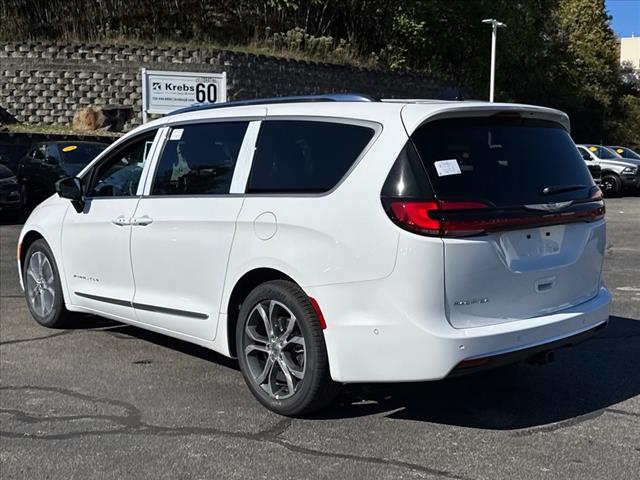 2025 Chrysler Pacifica PACIFICA PINNACLE