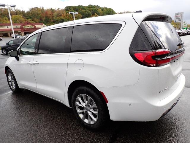 2025 Chrysler Pacifica PACIFICA SELECT AWD