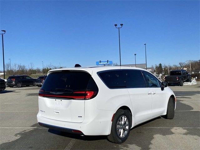 2025 Chrysler Pacifica PACIFICA SELECT AWD