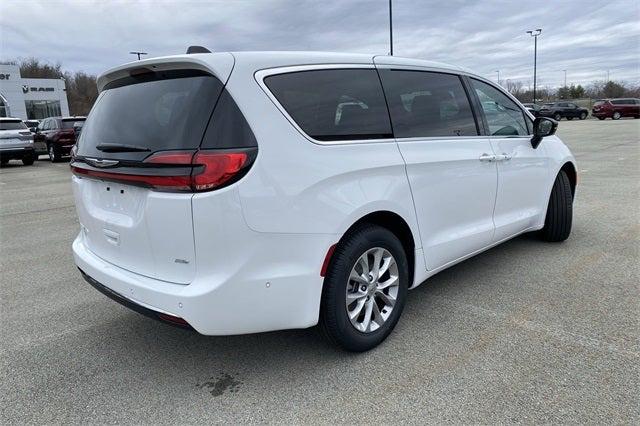 2025 Chrysler Pacifica PACIFICA SELECT AWD