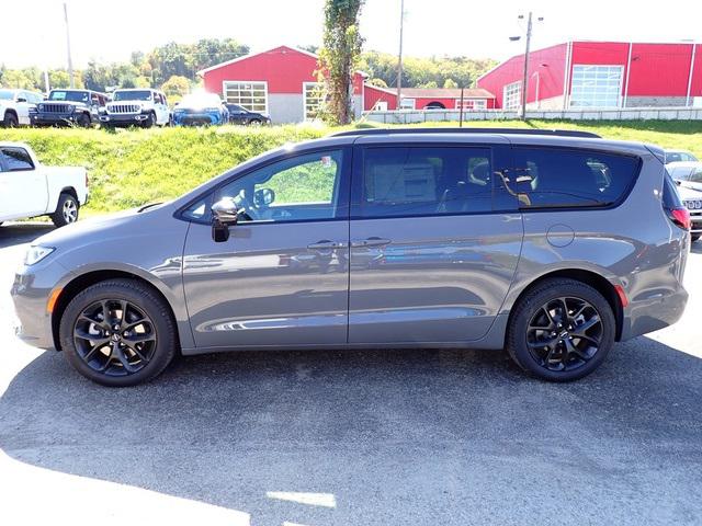 2025 Chrysler Pacifica PACIFICA LIMITED AWD