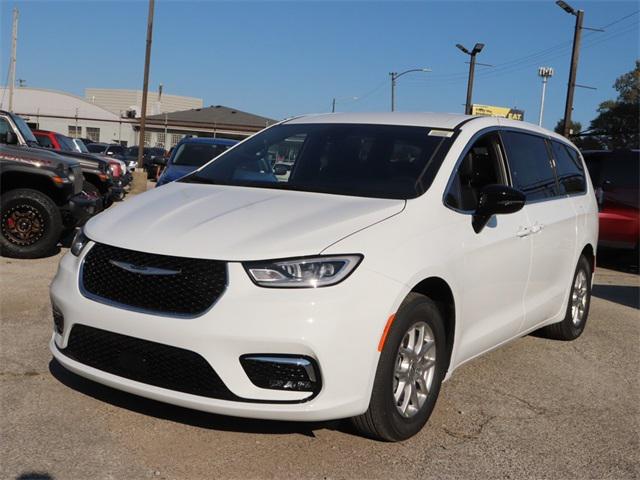 2025 Chrysler Pacifica PACIFICA SELECT