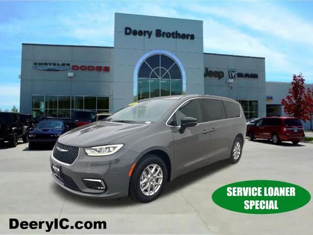 2025 Chrysler Pacifica PACIFICA SELECT