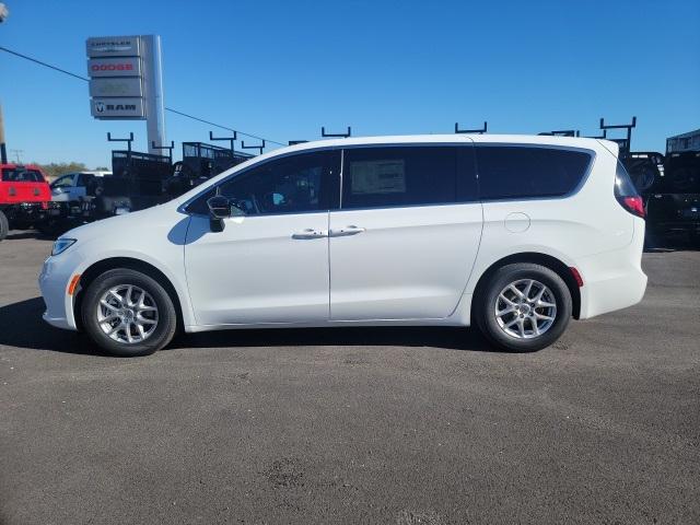 2025 Chrysler Pacifica PACIFICA SELECT