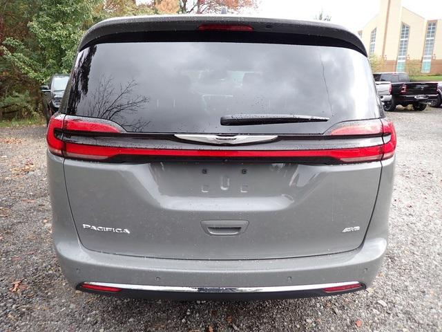 2025 Chrysler Pacifica PACIFICA SELECT AWD