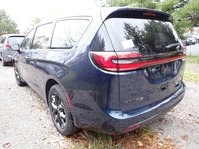 2025 Chrysler Pacifica PACIFICA LIMITED AWD