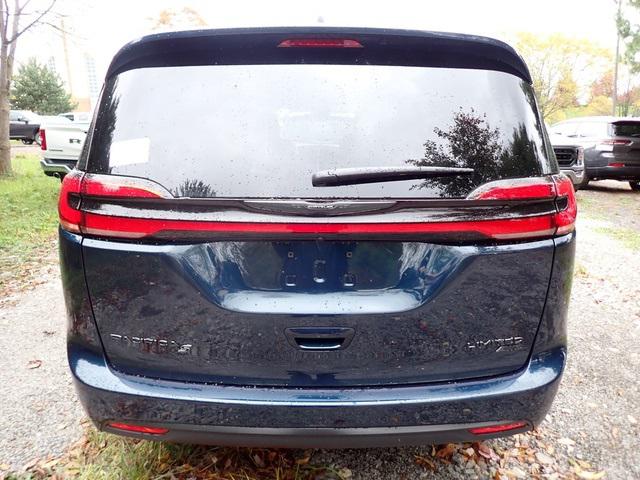 2025 Chrysler Pacifica PACIFICA LIMITED AWD