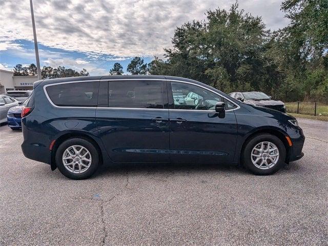 2025 Chrysler Pacifica PACIFICA SELECT