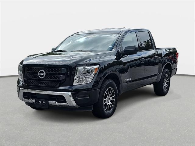 2023 Nissan TITAN Crew Cab SV 4x4