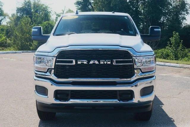 2024 RAM Ram 3500 RAM 3500 TRADESMAN CREW CAB 4X4 8 BOX