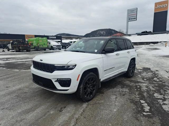 2025 Jeep Grand Cherokee GRAND CHEROKEE SUMMIT RESERVE 4X4