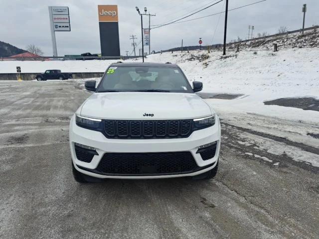 2025 Jeep Grand Cherokee GRAND CHEROKEE SUMMIT RESERVE 4X4