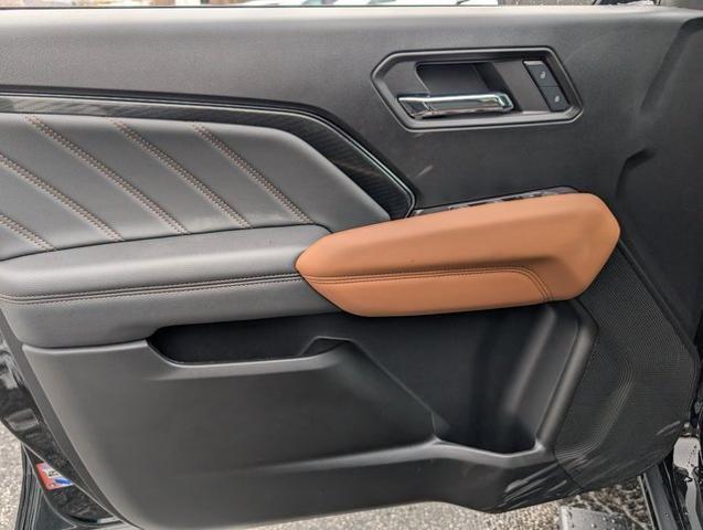 2024 GMC Canyon 4WD AT4