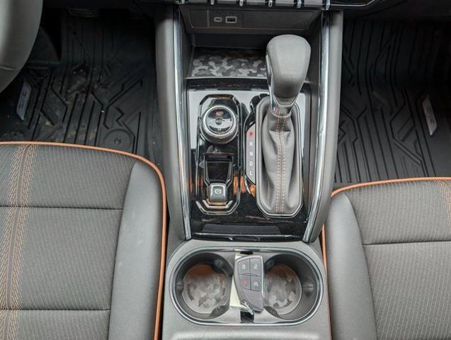 2024 GMC Canyon 4WD AT4